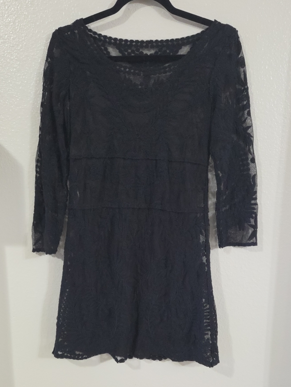 Express Black Sheer Floral Lace 3/4 Sleeve Mini Dress Scalloped Trim